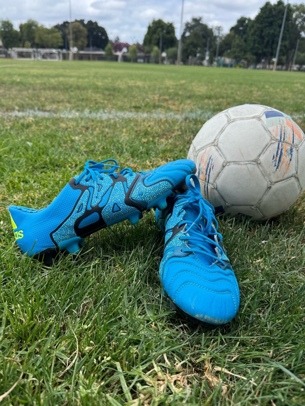 Adidas X15.1 K leather soccer shoes